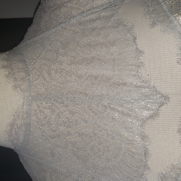 Victoria's Secret EUC Dream Angels High Neck Chantilly Demi Bra 34DD/F75 - Picture 2 of 13